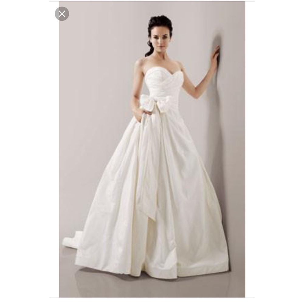 SALE Priscilla of Boston Vineyard Collection Maeve